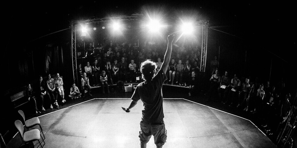 Tickets Artists in Residence Show, Eine Verbindung von Zirkus, Theater und Tanz in Jena